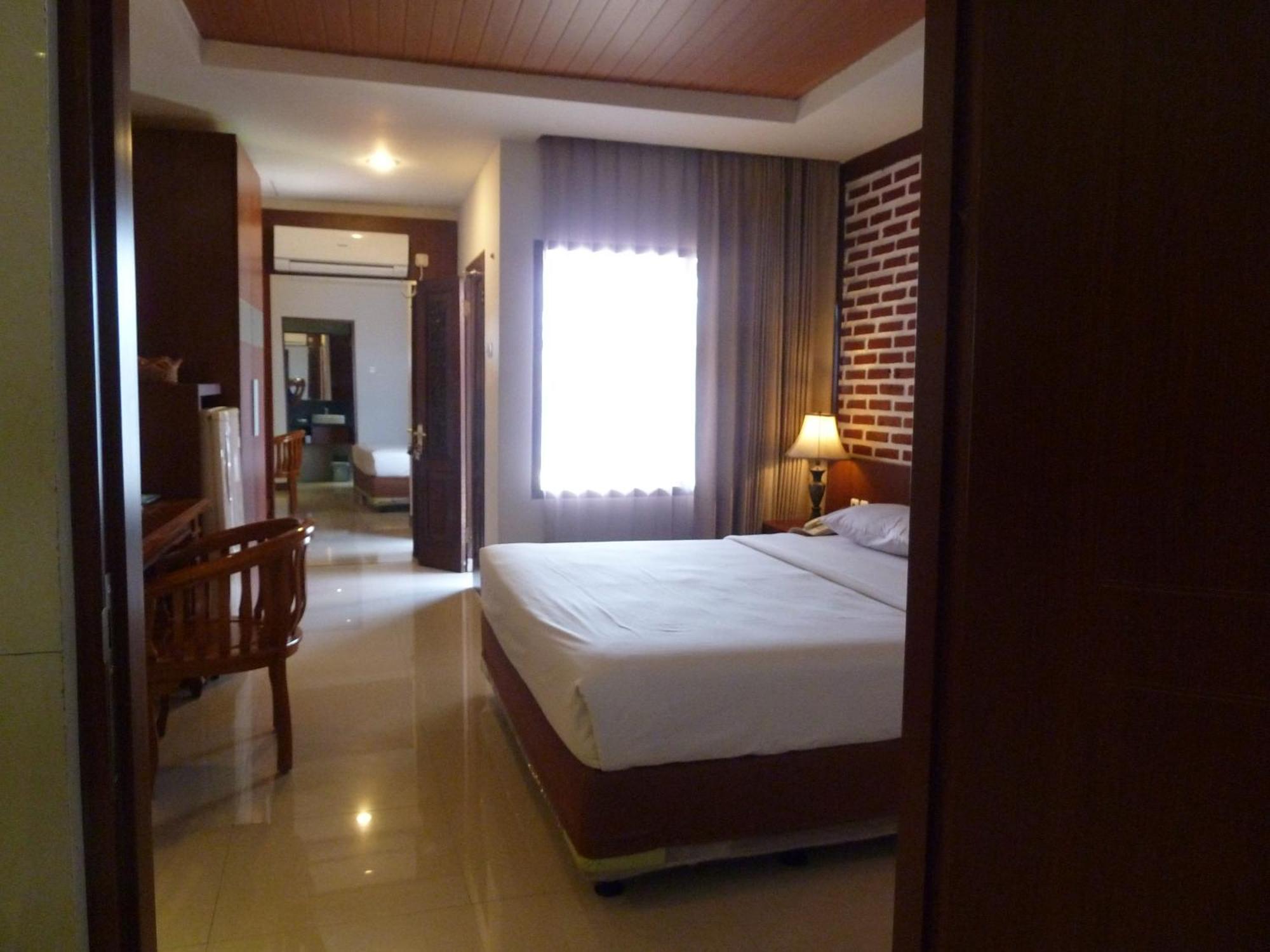 Watu Dodol Hotel & Restaurant Banyuwangi  Pokoj fotografie