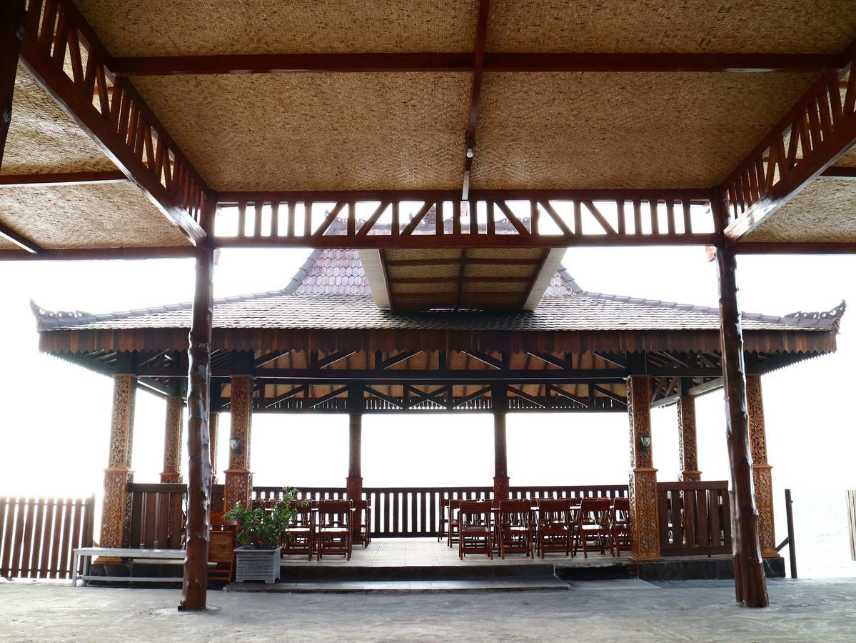 Watu Dodol Hotel & Restaurant Banyuwangi  Exteriér fotografie